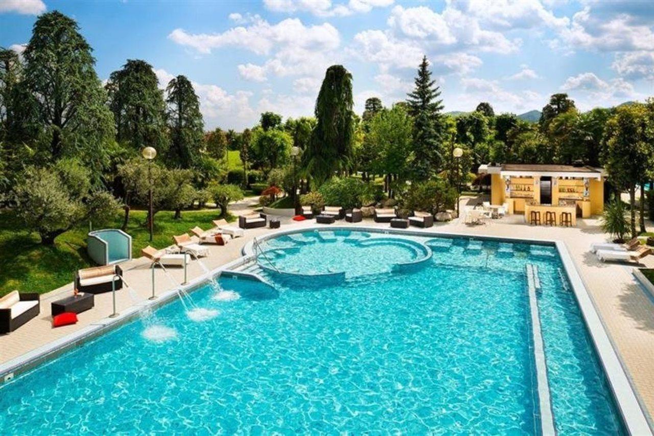 Hotel Metropole Abano Terme Luaran gambar