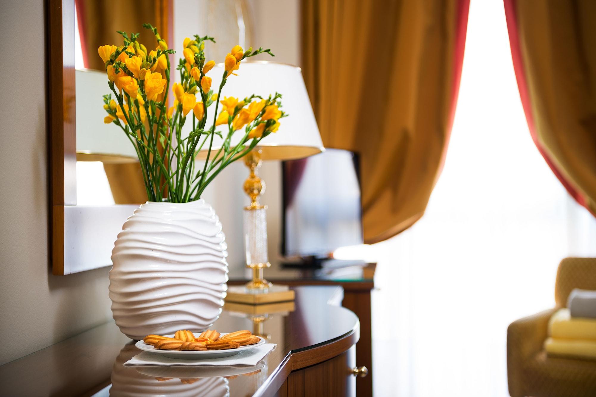 Hotel Metropole Abano Terme Luaran gambar