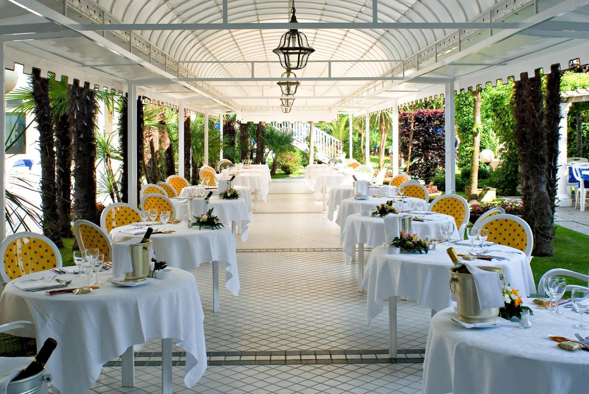 Hotel Metropole Abano Terme Luaran gambar